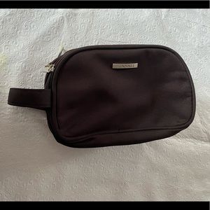 CANALI TOILETRY TRAVEL BAG .